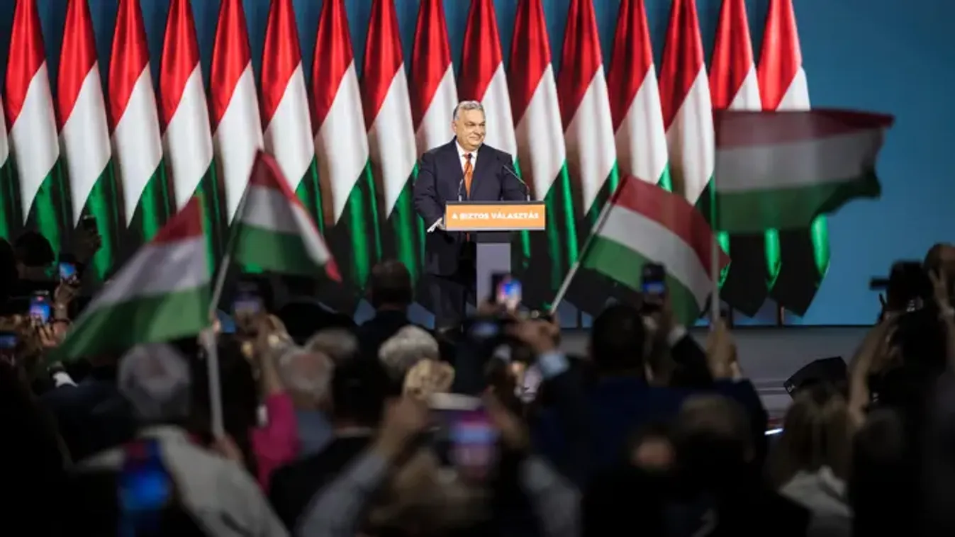 A biztos választás jelentette fizikai és gazdasági biztonság miatt is hatékony lehet a Fidesz új kampányszlogenje – véli a politikai elemző