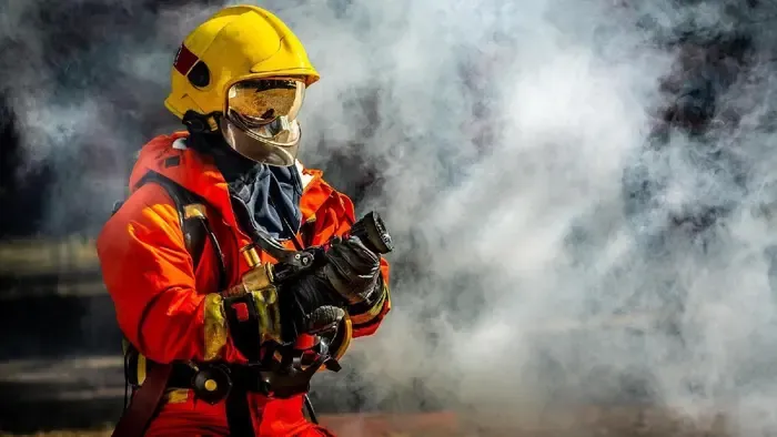 Lakástűzben meghalt egy férfi Kazincbarcikán