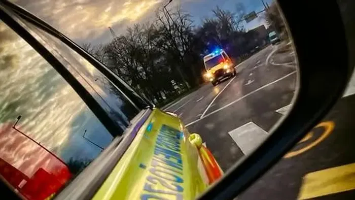 Állásinterjún omlott össze egy férfi keringése, mentő sietett a budapesti helyszínre