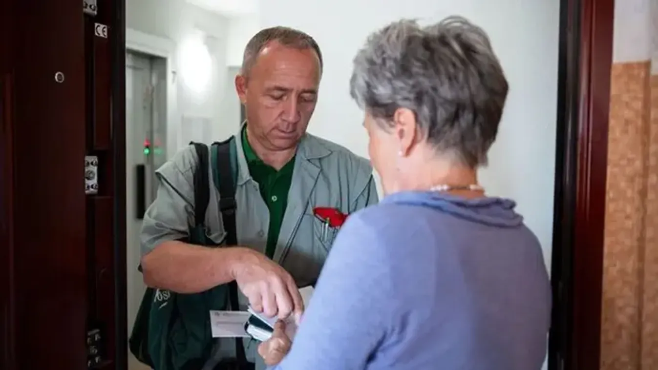 „El kell törölni” – nagyon szúrja a tiszás szakértők szemét a 13. és 14. havi nyugdíj