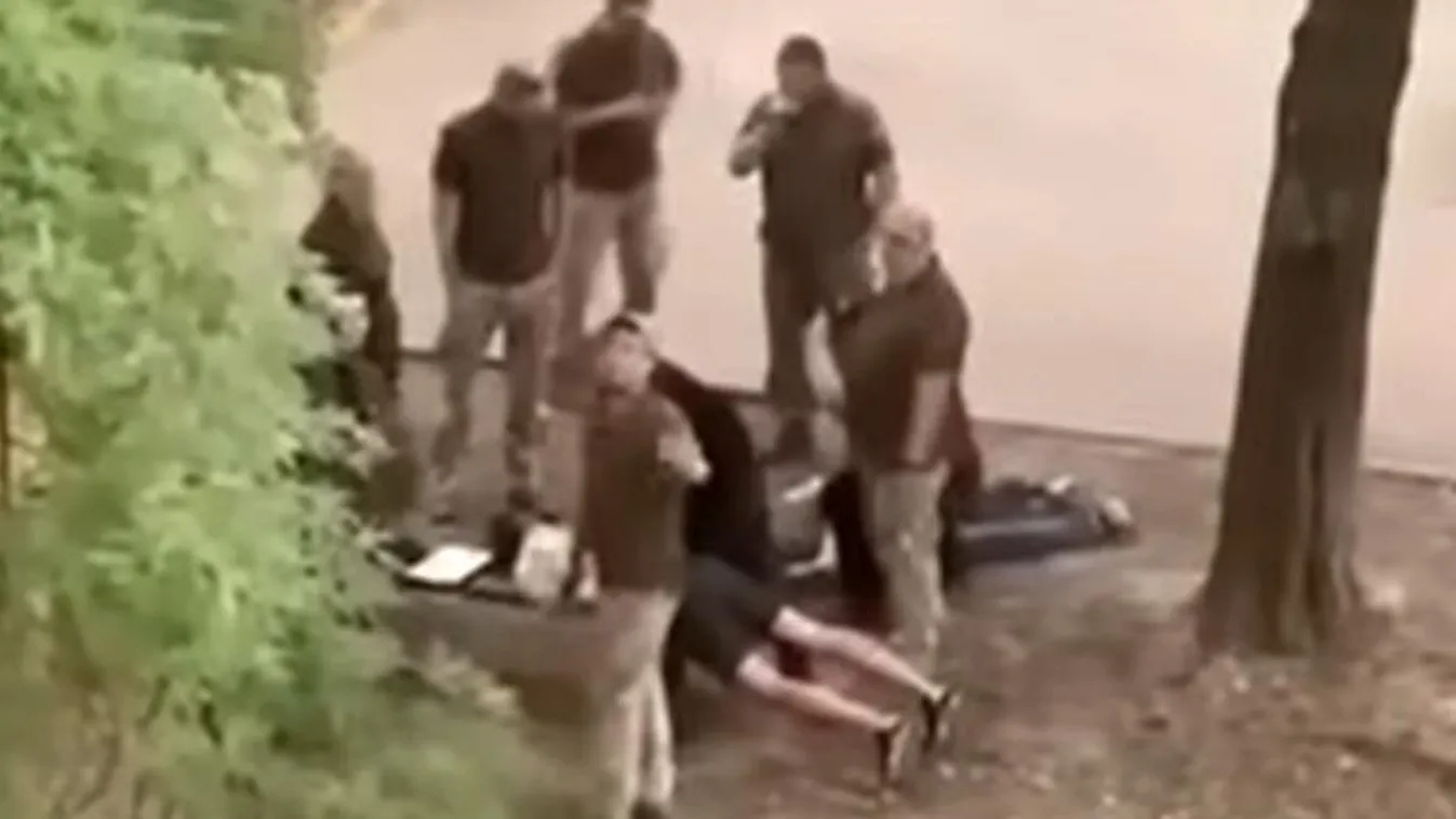 Kényszersorozás: Zelenszkij emberrablói bármit megtehetnek + videó