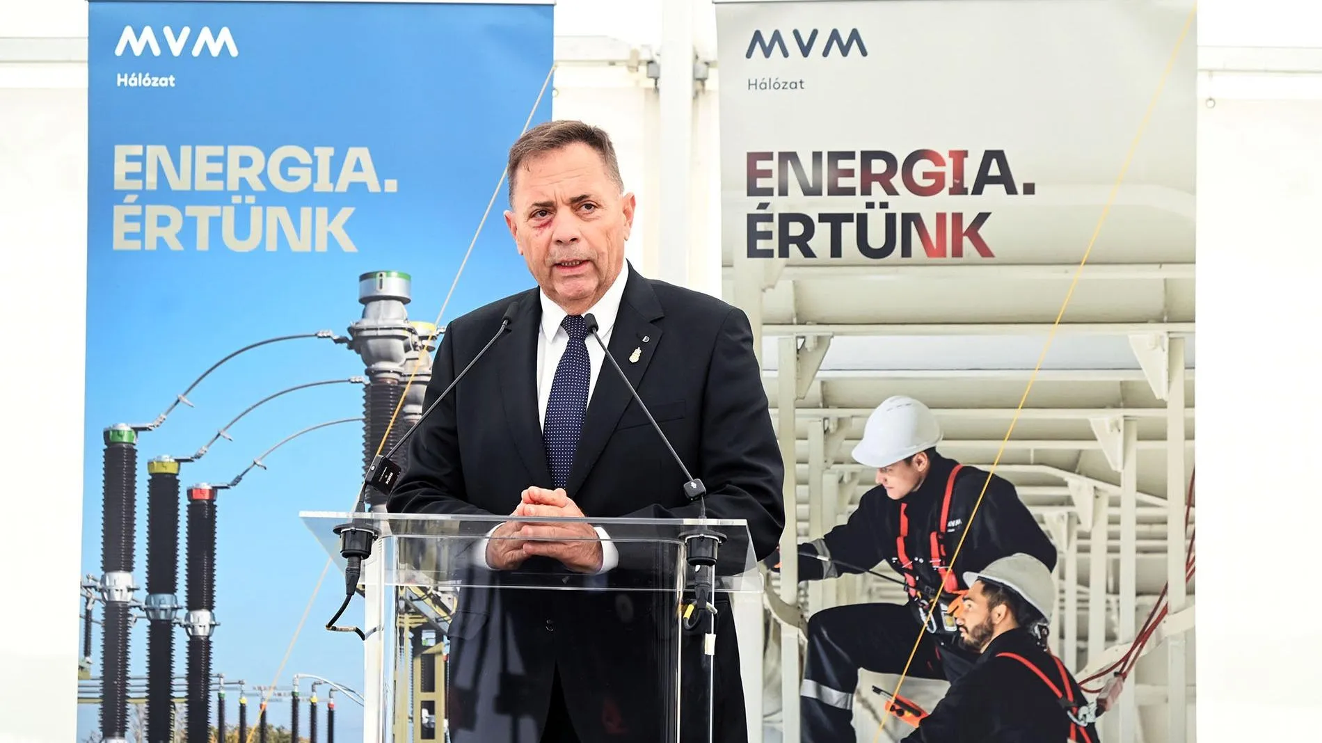 Pócs János: Aki mindenre csak pénzért képes, az pénzért bármire képes