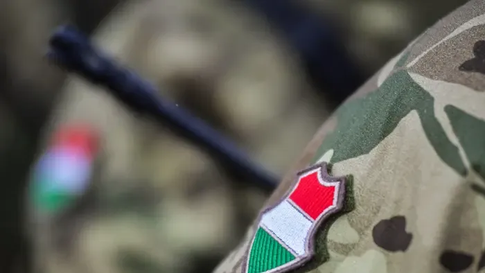 Nézőpont: a magyar választók kétharmada egyetért a fegyverpénz kifizetésével