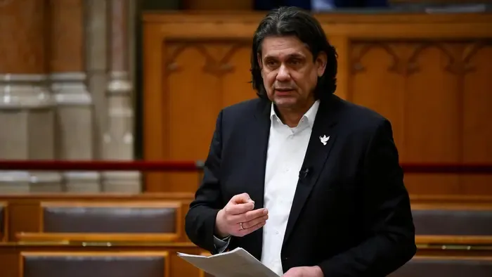 Drámai fordulat az európai politikában a háborúpártiság