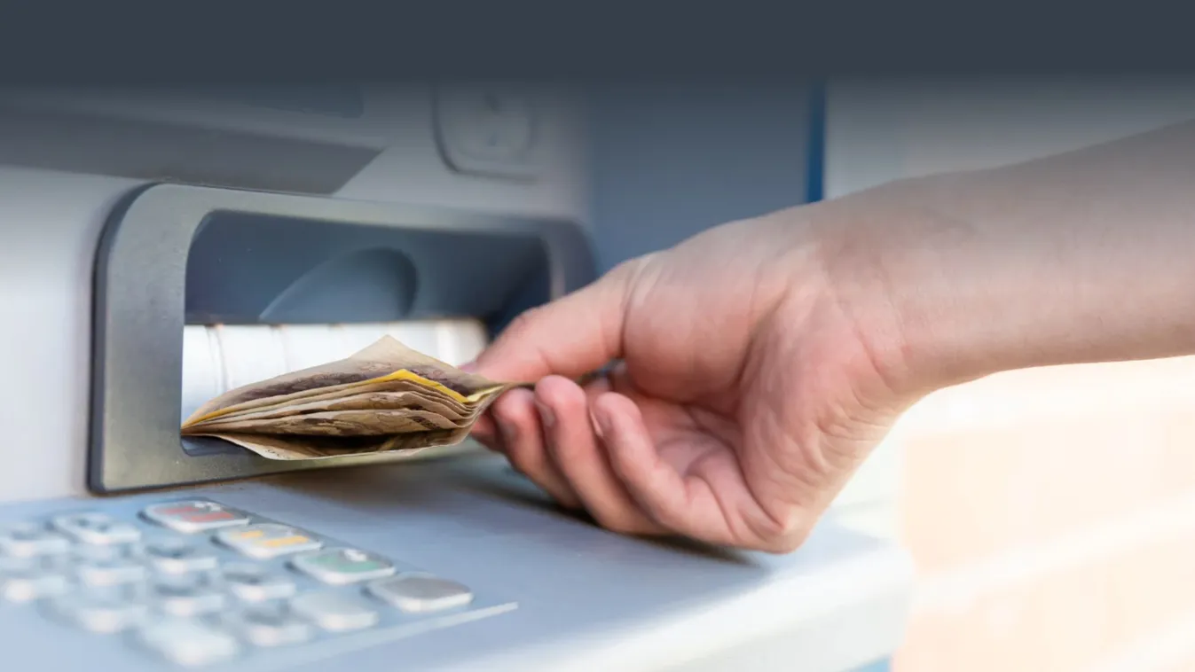 Már havi 300 ezer forintig ingyenes a havi két készpénzfelvétel