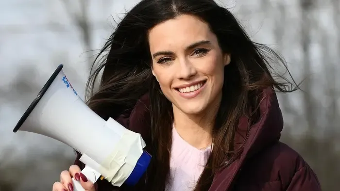 Elkezdődött a szívszorító küldetés: Nehéz sorsokkal néz szembe Gelencsér Tímea