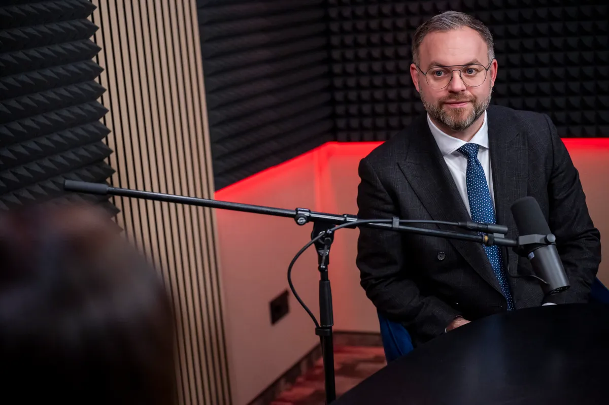 Orbán Balázs kijelentette, a nemzeti petíció kitöltésével tiltakozhatnak a magyarok Kijev zsarolásával szemben