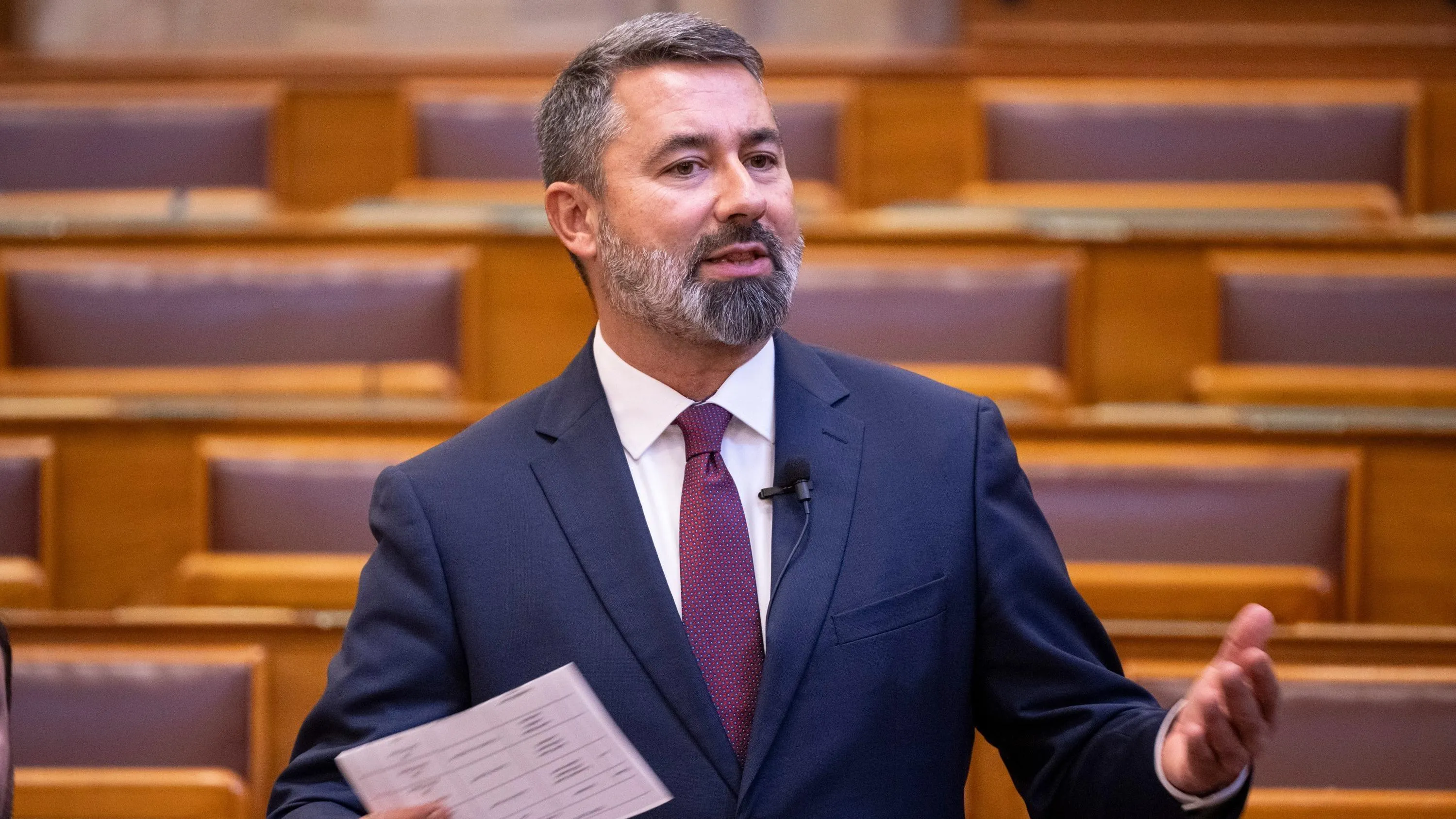 Hidvéghi: március 4-ig mindenki megkapja a Nemzeti Petíciót