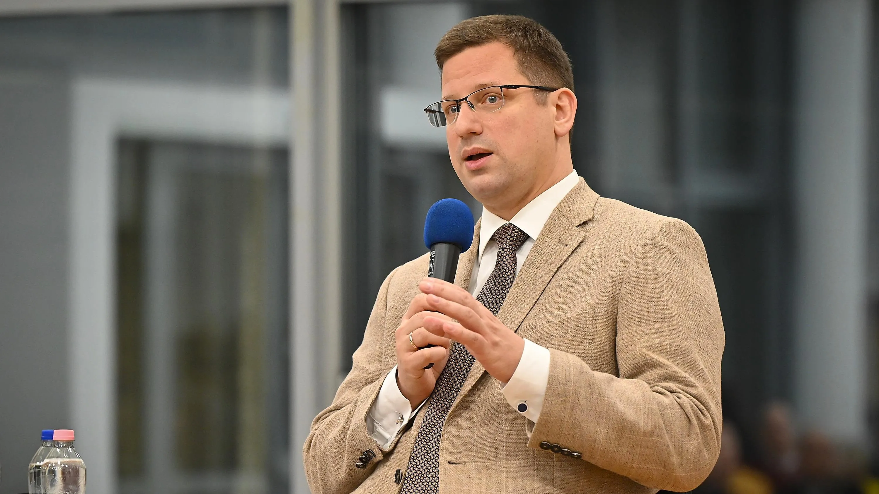 Gulyás Gergely: Zelenszkij elnök a Tisza legfőbb szövetségese