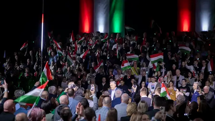 Orbán Viktor: lehet nemet mondani a háborúra