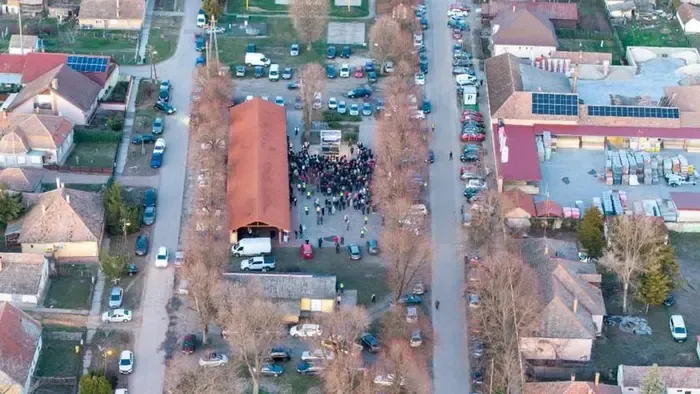 Magyar Péter inkább lekapcsoltatta az élő közvetítést, annyira kevesen voltak rá kíváncsiak