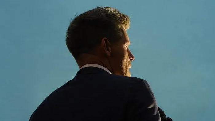 Zelenszkij-csicskának nevezte egy férfi Magyar Pétert, erre kidobták a fórumról