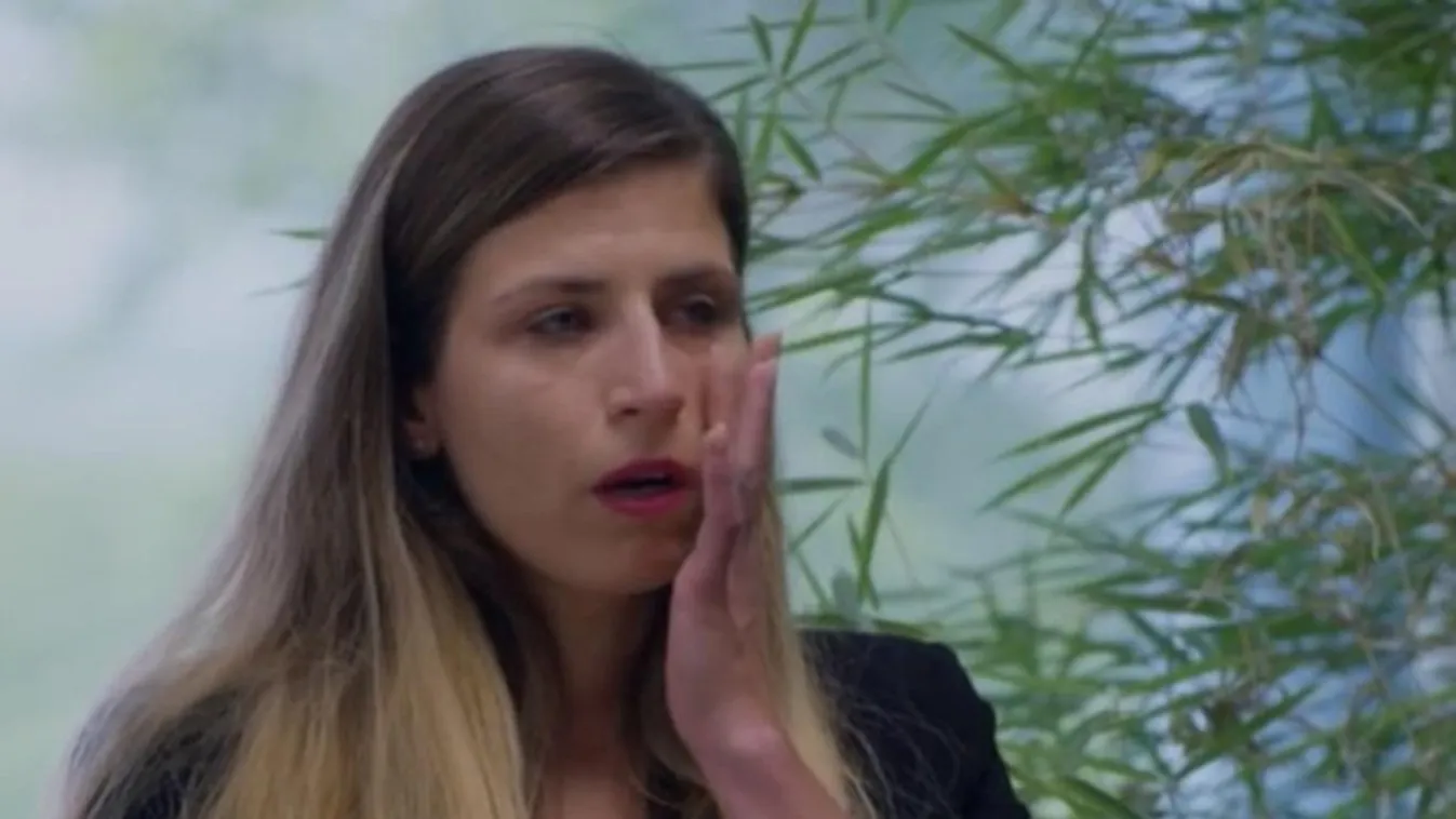 A Nagy Ő: Mónika sírva fakad. Vajon meddig bírja elviselni a feszültséget?