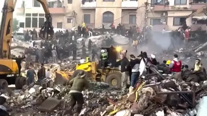 Többen életüket vesztették Libanonban egy házomlásban