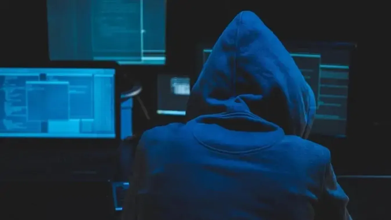 2,8 millióba került két telefonhívás - idős komáromi férfit vertek át csalók