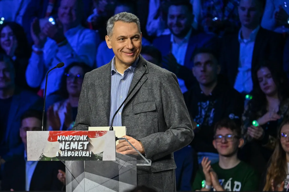 Lázár János alaposan helyre tette a Tisza Párt provokátorait Győrben