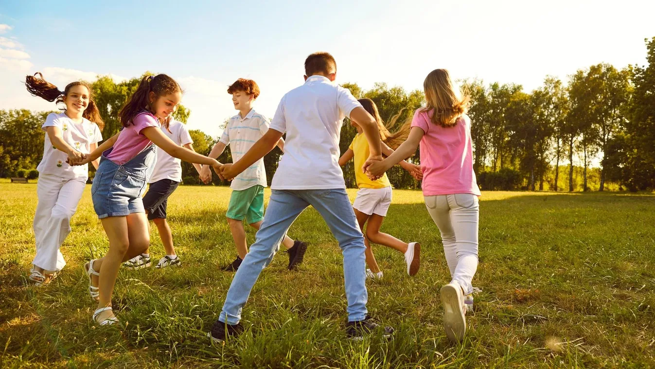 A játszótér rejtett törvénye: A barátság vagy a cél számít?