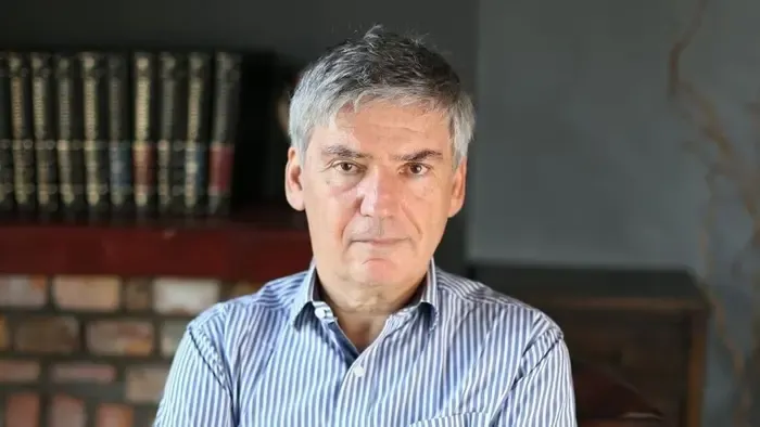 Megvágná a béreket és kórházakat záratna be az új tiszás szakértő + Videó