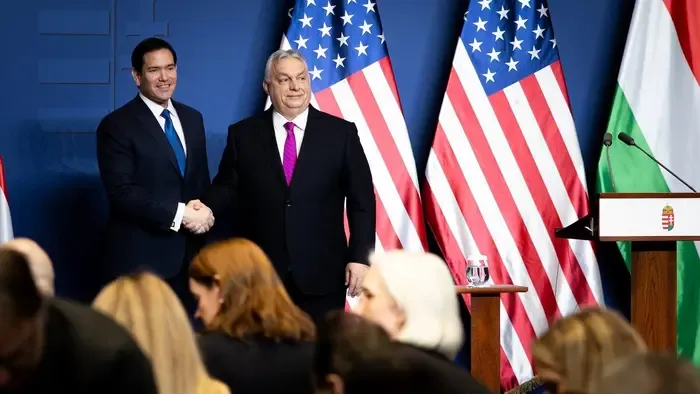 Majd megpukkadnak: irigykedik a német sajtó a magyar–amerikai kapcsolatokra