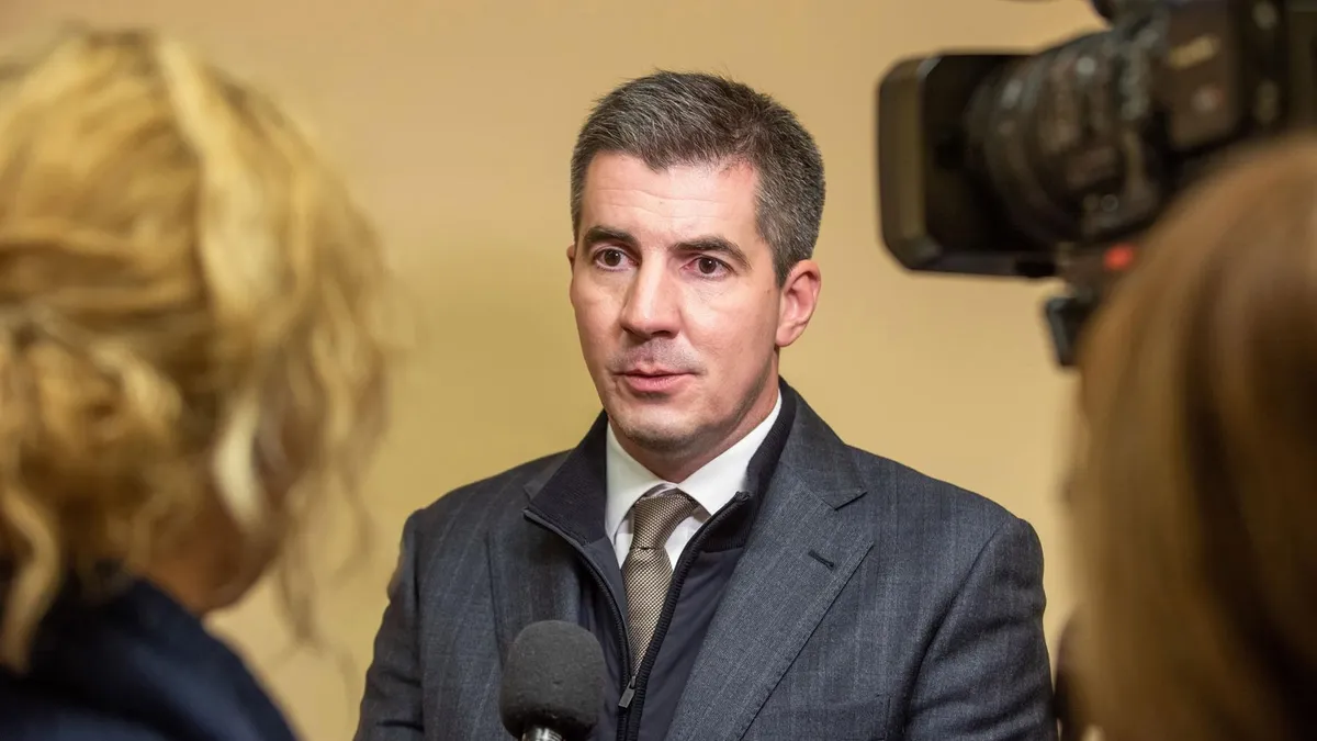 Kocsis Máté szerint ha valaki méltatlan erre a magas kitüntetésre, az nem már, mint Volodimir Zelenszkij