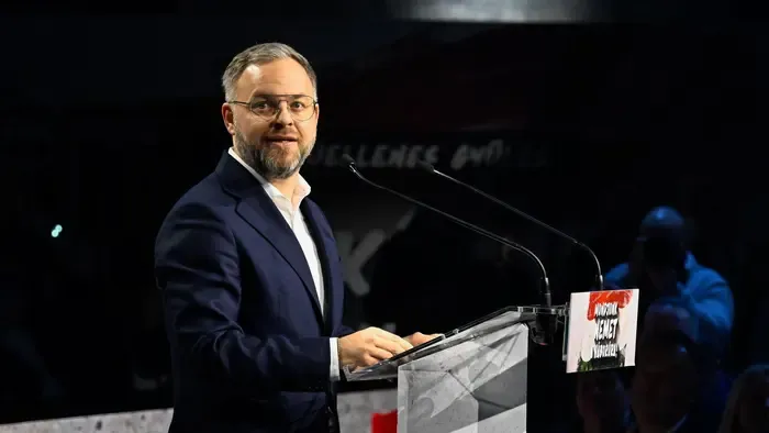 Orbán Balázs: a tét béke vagy háború