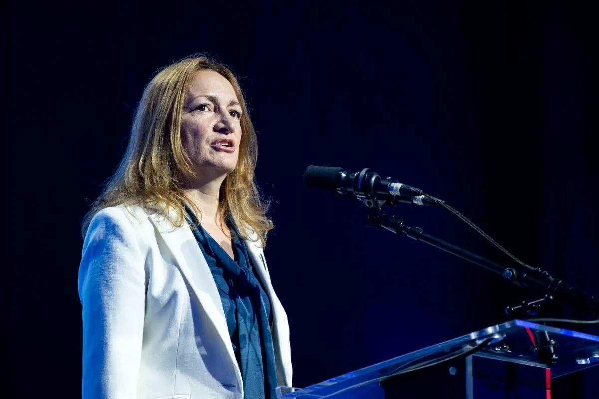 Bujdosó Andrea, a Tisza Párt fővárosi frakcióvezetője beszédet mond a párt kongresszusán