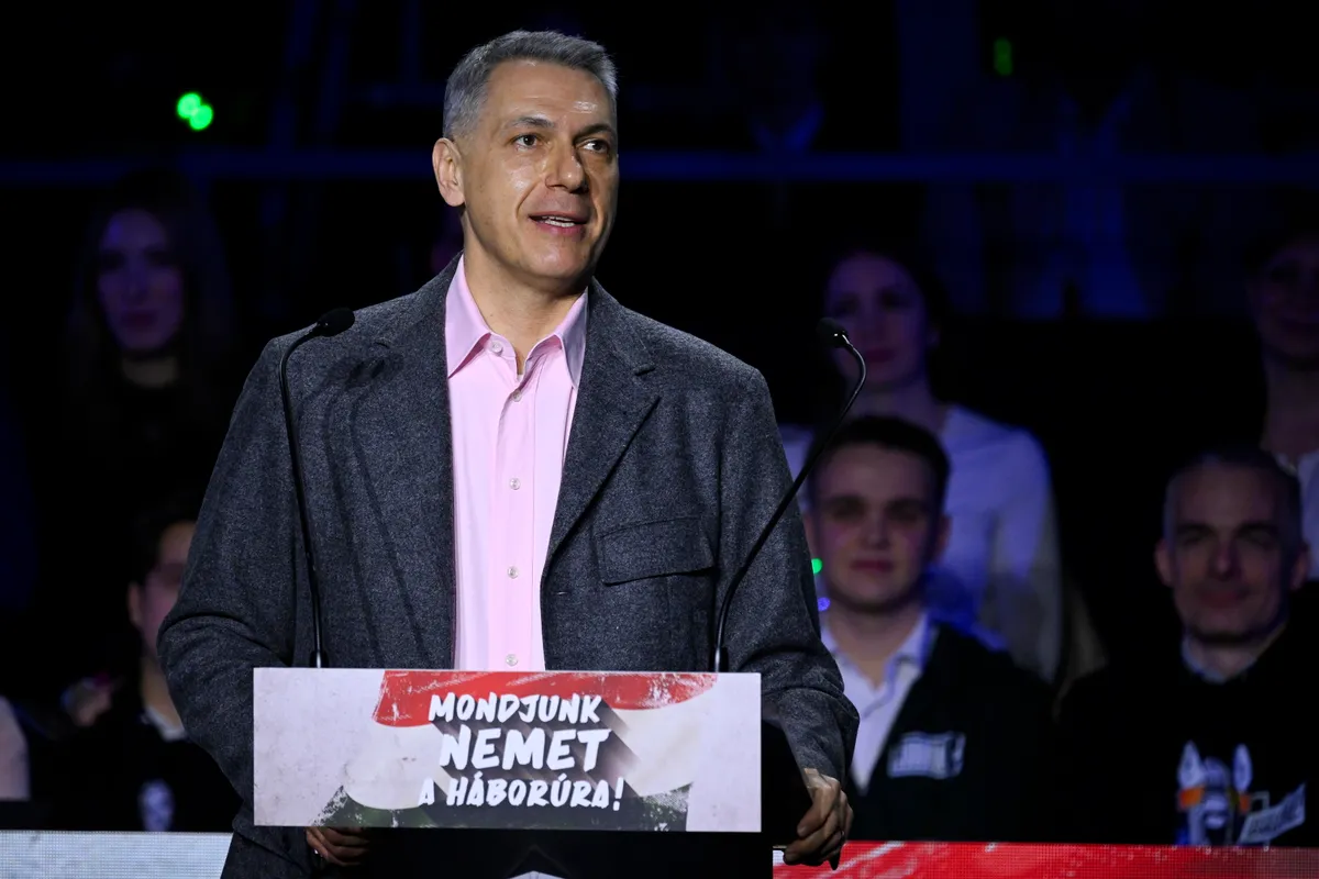 Lázár János szerint a vidéknek olyan vezetőkre van szüksége, akik a falu életét nem a Mi kis falunk sorozatból ismerik