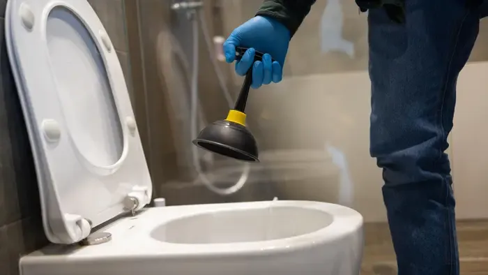  Új csalási forma terjed: 1 millió forintot is elkérhetnek egy sürgős javításért