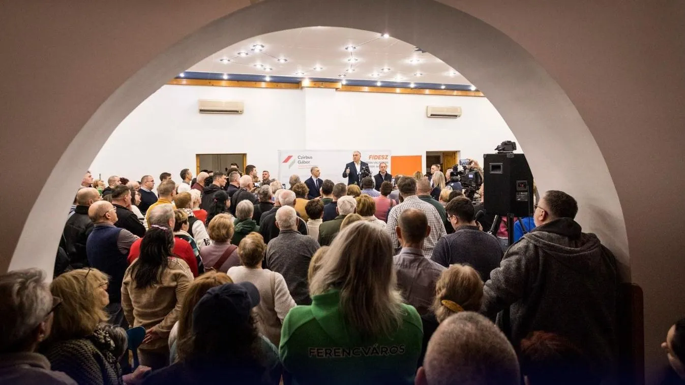 Mártélyon is nagy tömeg fogadta a miniszterelnököt