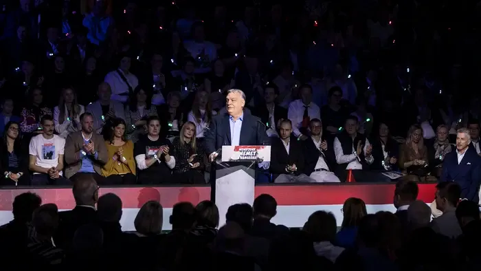 Orbán Viktor: minden héten történik valami, ami közelebb visz bennünket a háborúhoz