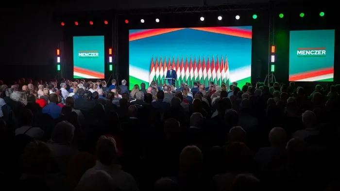 Menczer: Zelenszkij beavatkozik a magyar választásba és a Tisza Pártot támogatja