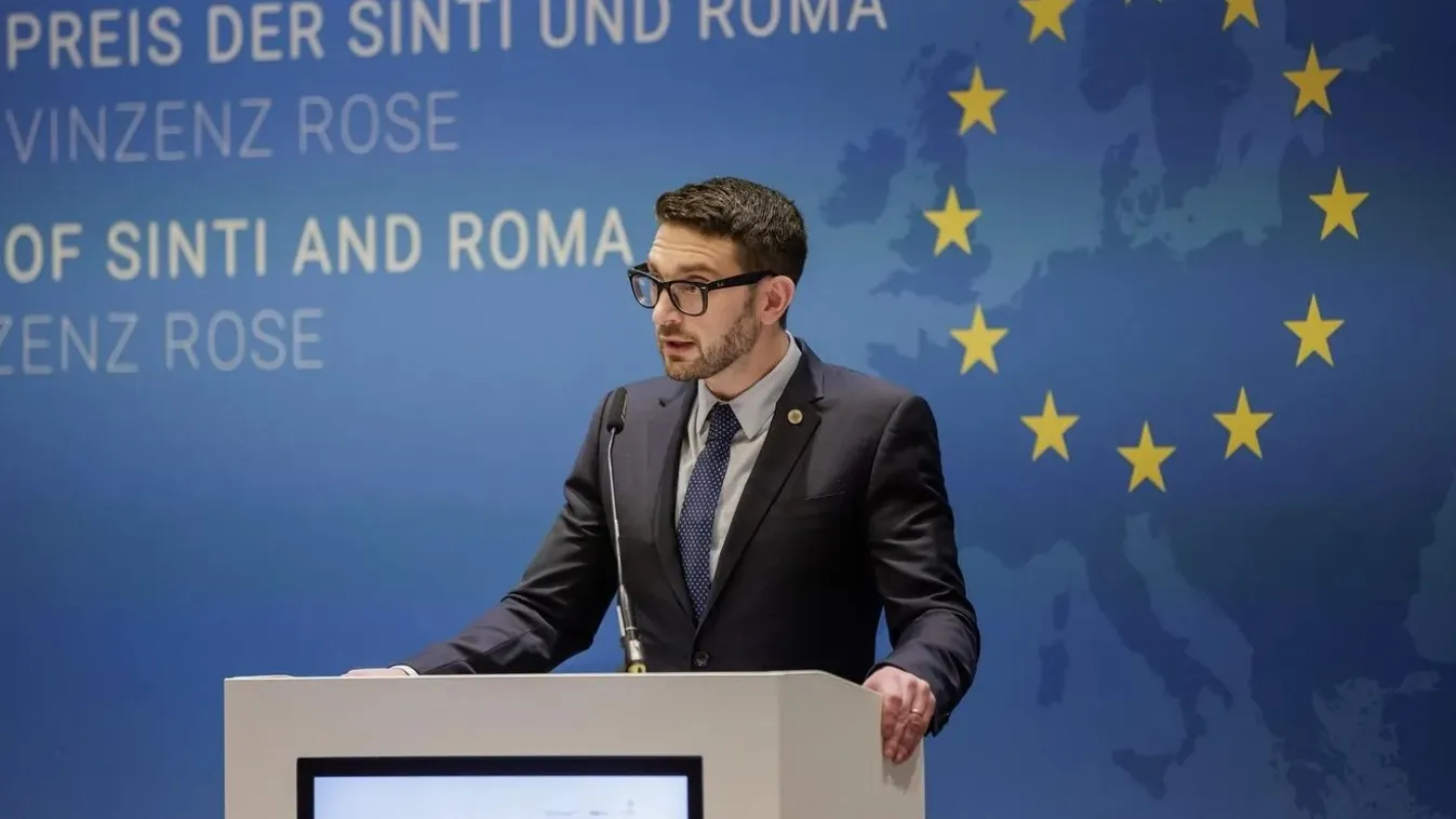 Alexander Soros éltette a spanyol népességcserét