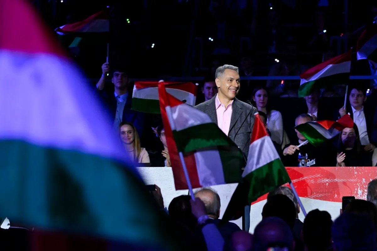 Hatalmas taps fogadta Lázár János beszédét Békéscsabán