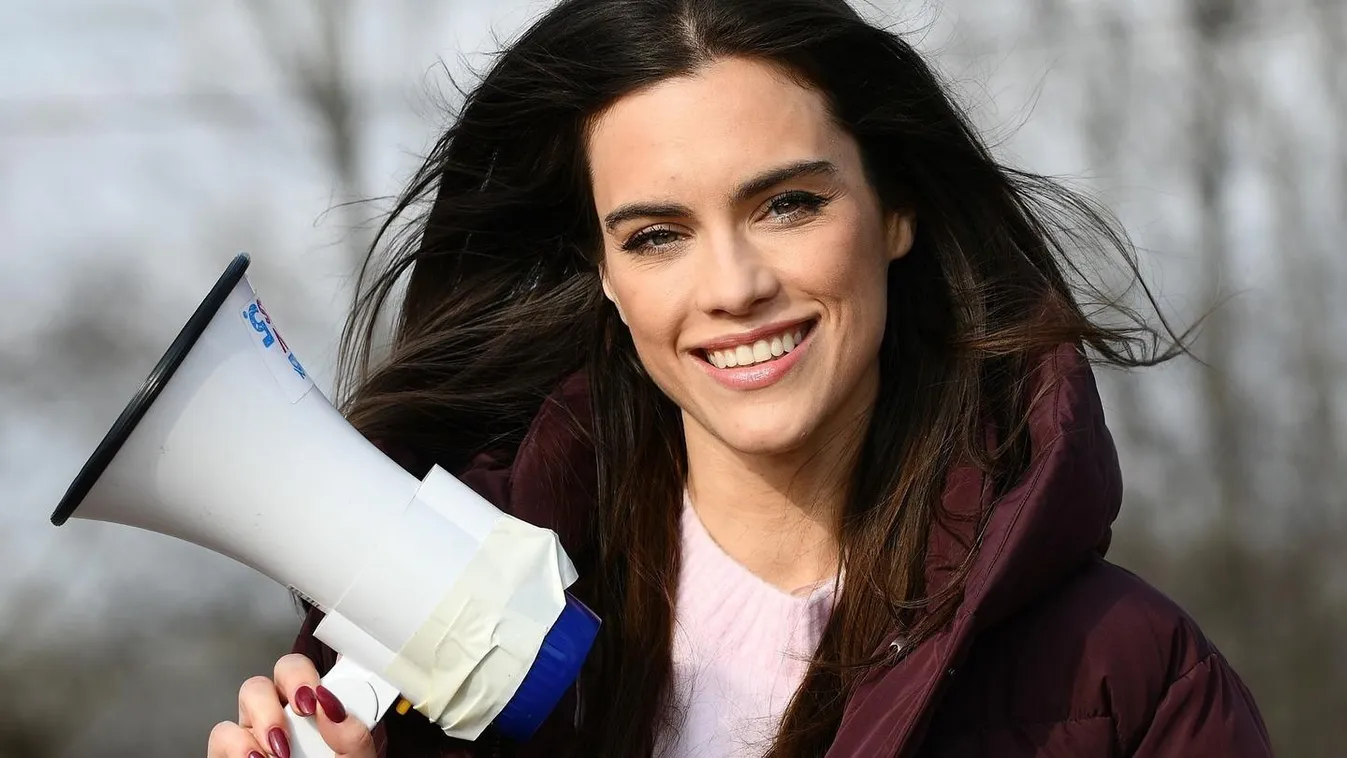 Elkezdődött a szívszorító küldetés: Nehéz sorsokkal néz szembe Gelencsér Tímea