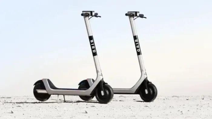 Firenze városa áprilistól betiltja a bérelhető elektromos rollereket