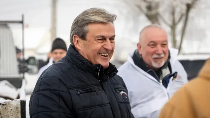 Magyar Péter egyik főembere Afrikából hozna Magyarországra migránsokat