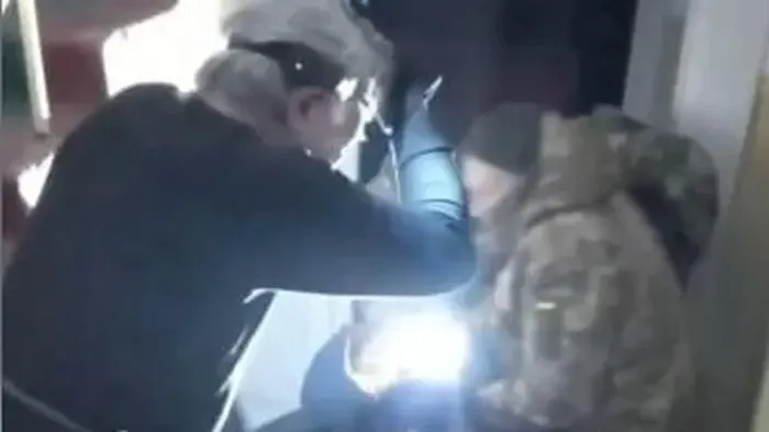 Zelenszkij emberrablói ismét akcióba lendültek - videó