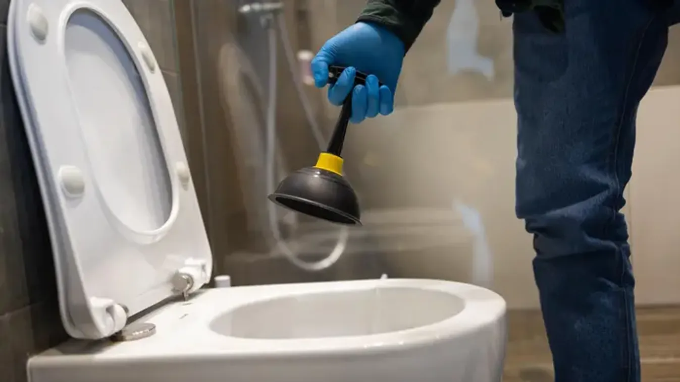  Új csalási forma terjed: 1 millió forintot is elkérhetnek egy sürgős javításért