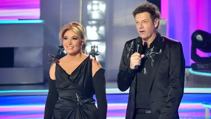 A Nagy Duett profi énekeseinek dalait is színpadra viszik az elődöntős párosok