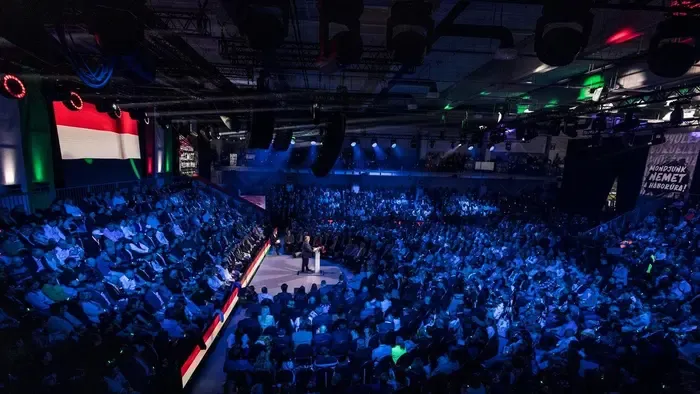 Limitált kiadású karórát szúrtak ki  az esztergomi DPK-n, összesen pár darab készült belőle