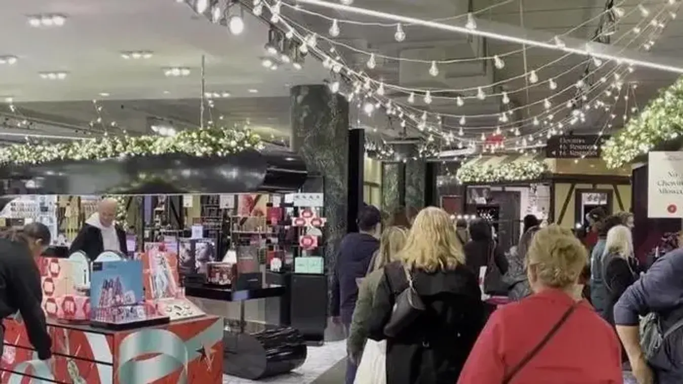 Dráma Szekszárdon: menekültek az emberek az utcára