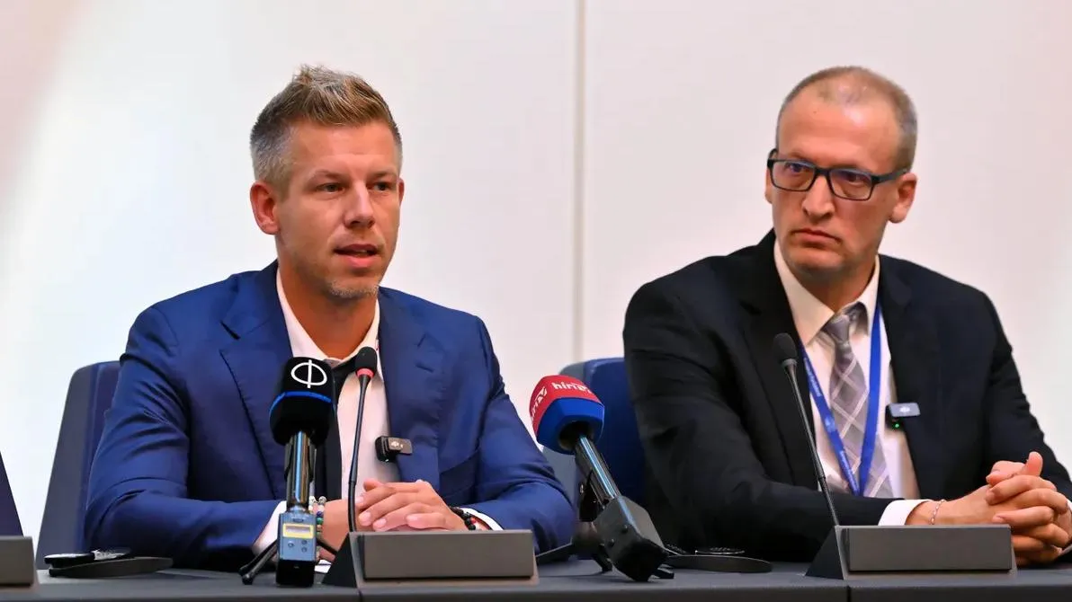 Tarr Zoltán megerősítette: a Tisza rákényszerítené a Molt, hogy váljon le az orosz olajról