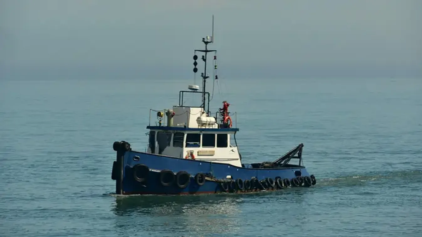 Elsüllyedt egy vontatóhajó Romániában, az öttagú legénységből senkit nem sikerült élve kimenteni