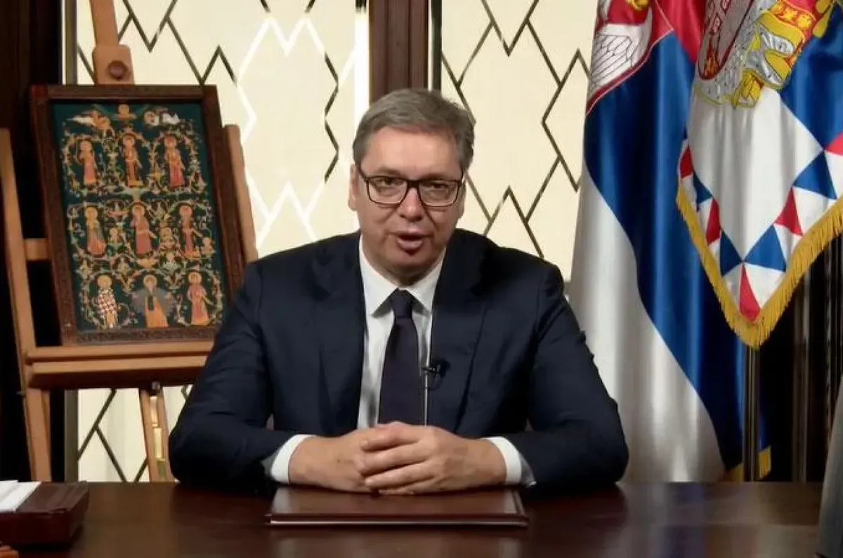 Alekszandr Vucsics szerb elnök katonai segítséget ígért a magyaroknak, megvédi a hazánk számára létfontosságú energiavezetékeket