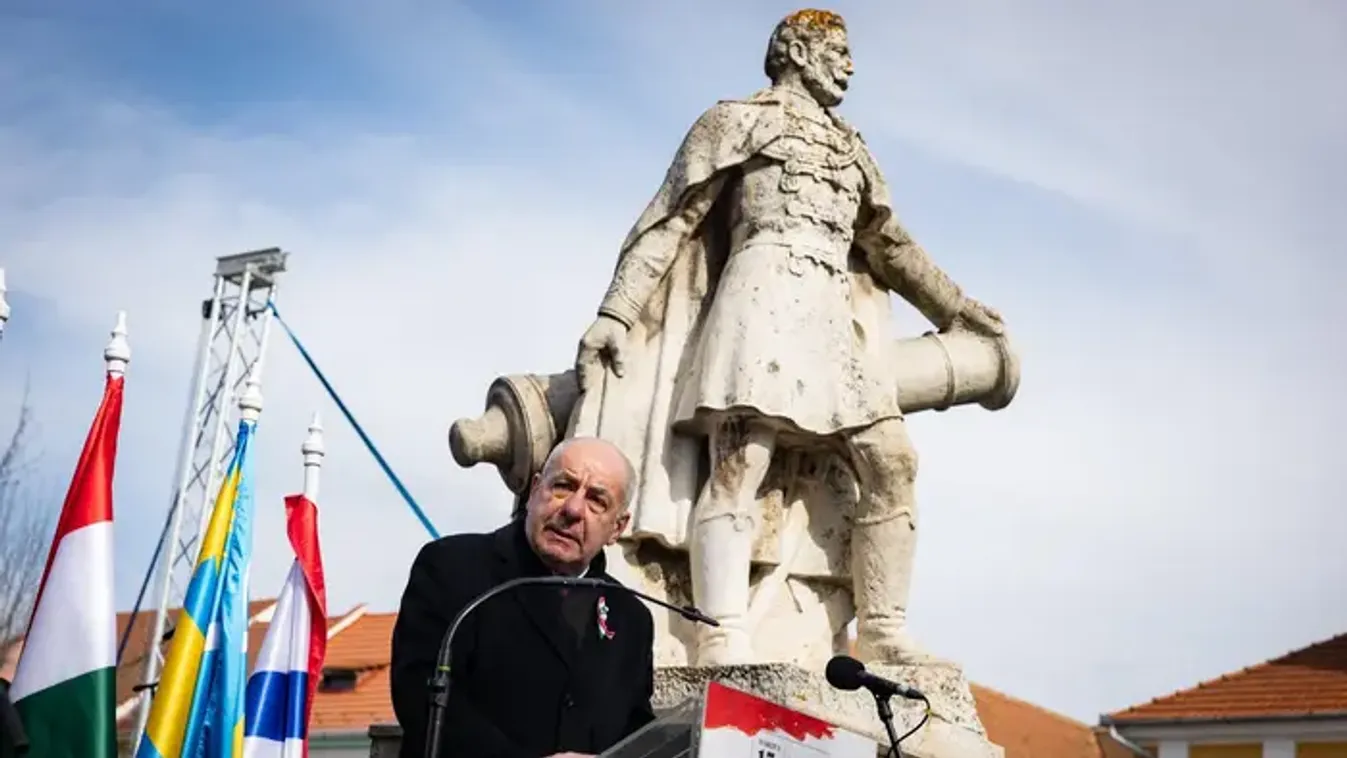 Sulyok Tamás: Március 15-e a szabadság és a magyarság egységének az ünnepe
