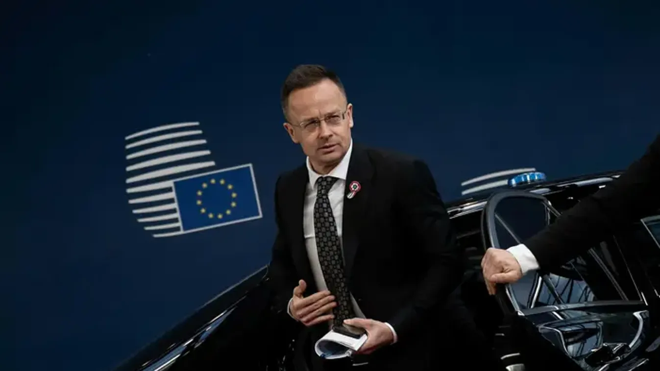 Szijjártó Péter: Brüsszel el akarja venni az olcsó orosz kőolajat Magyarországtól