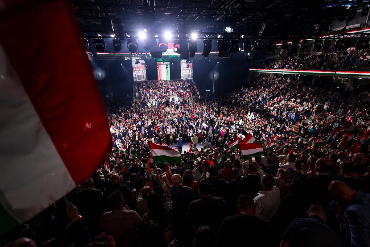 ORBÁN Viktor; LÁZÁR János