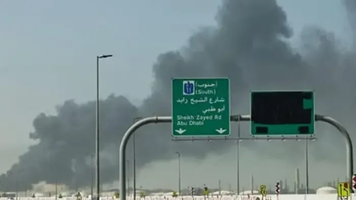 Senki sem tudja elhagyni Dubajt, vannak, akik hajón rekedtek