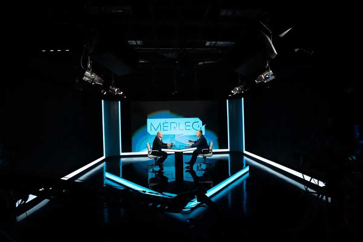 ORBÁN Viktor; RÓNAI Egon