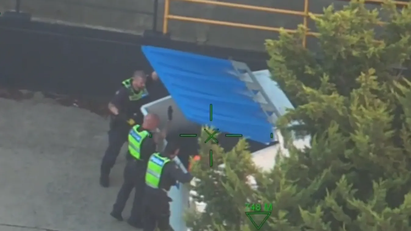 Egy bevásárlóközpont kukájában bujkált a rendőrök elől egy menekülő sofőr – Videó